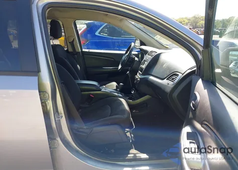 2018 Dodge Journey Se from USA, damaged, VIN 3C4PDCAB3JT295880